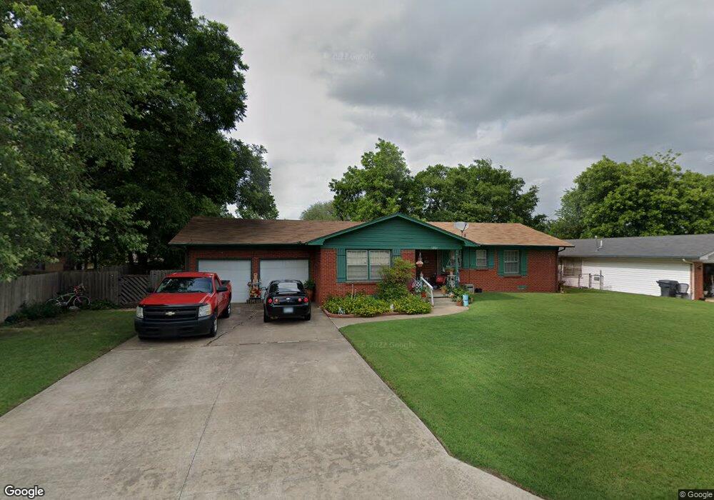 1201 S Meadow Dr, Ardmore, OK 73401 - photo 1