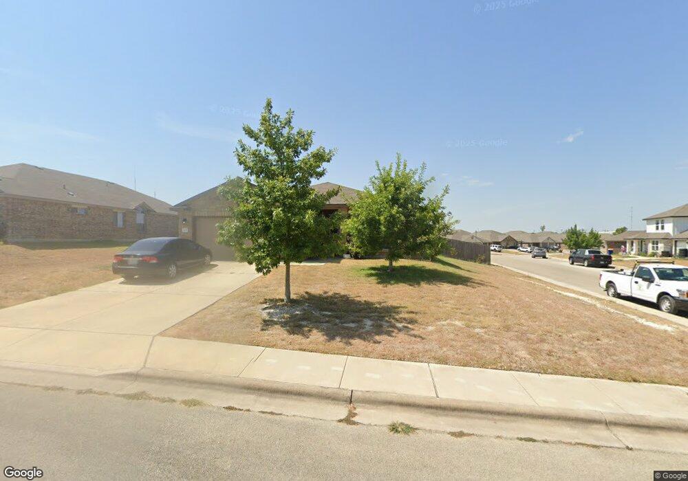 303 Trey, Troy, TX 76579 - photo 1