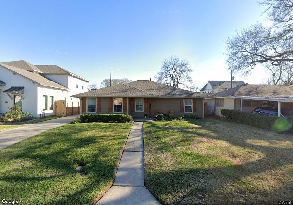 1325 Cheshire Ln, Houston, TX 77018 - photo 1