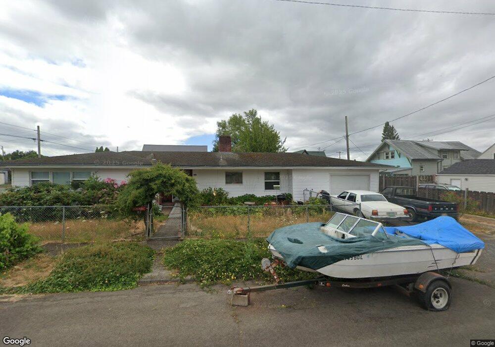 554 Cathcart St, Myrtle Point, OR 97458 - photo 1