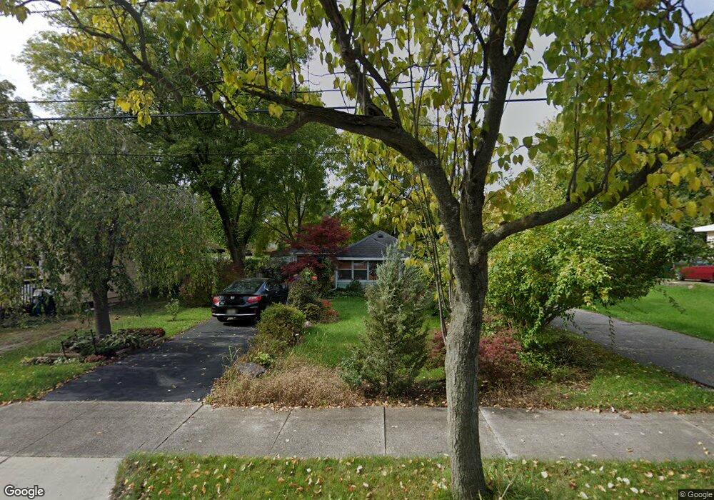 3624 Lowcroft Ave, Lansing, MI 48910 - photo 1