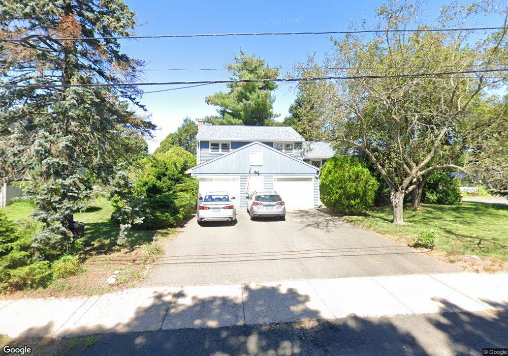 520 Matthews St, Bristol, CT 06010 - photo 1