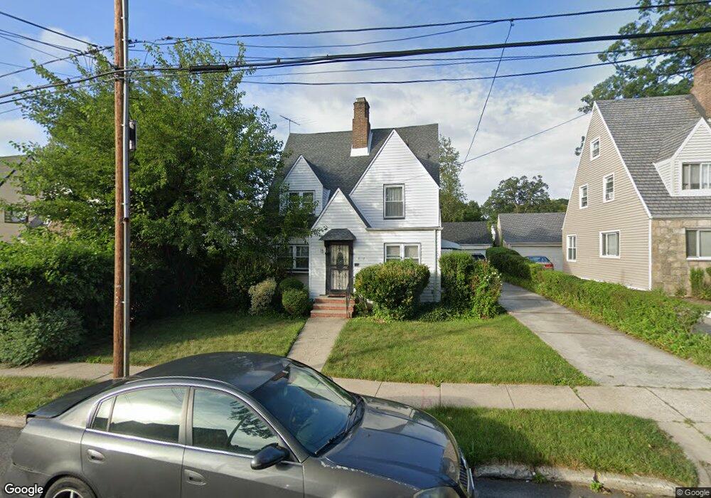 112 176th Place, Jamaica, NY 11434 - photo 1
