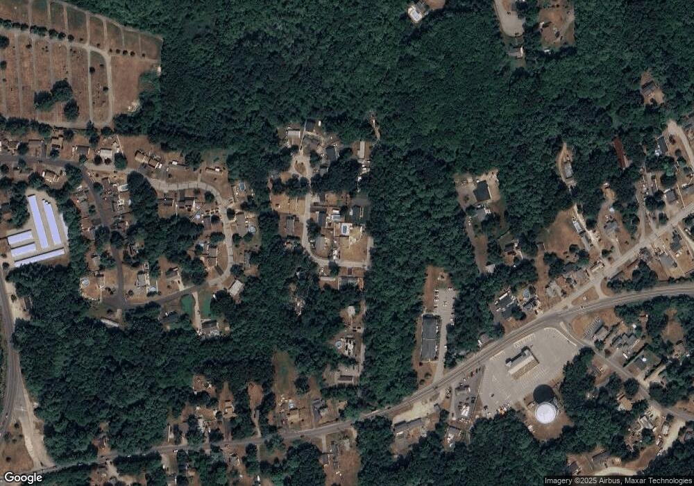 27 Pickens Ave, Seabrook, NH 03874 - photo 1