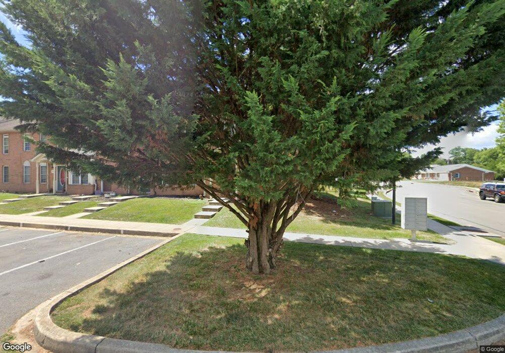 17962 Hickory Ln, Hagerstown, MD 21740 - photo 1