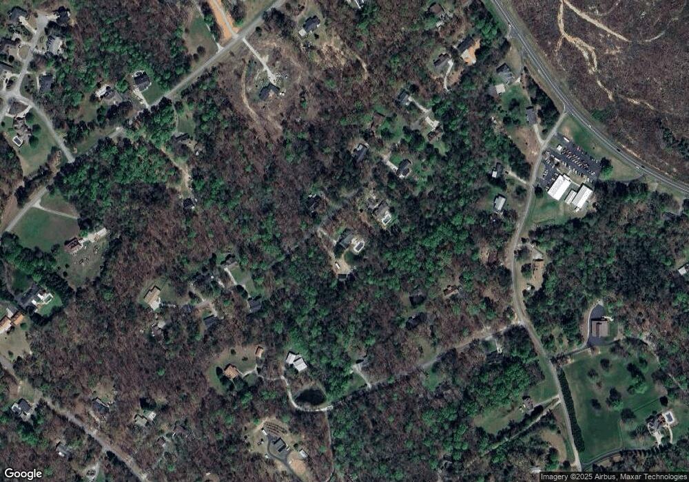 308 Laurel Oak Dr, Cornelia, GA 30531 - photo 1