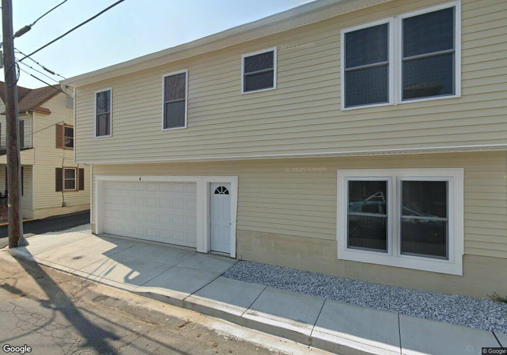 2 E Elger St, Union Bridge, MD 21791 - photo 1