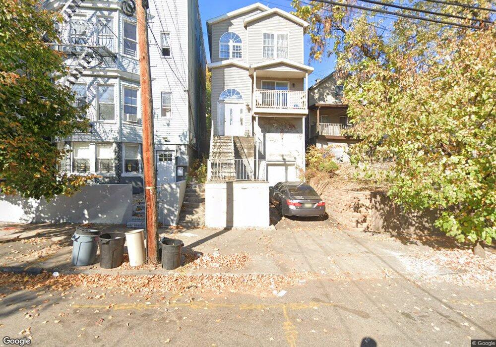 107 N 3rd St, Paterson, NJ 07522 - photo 1
