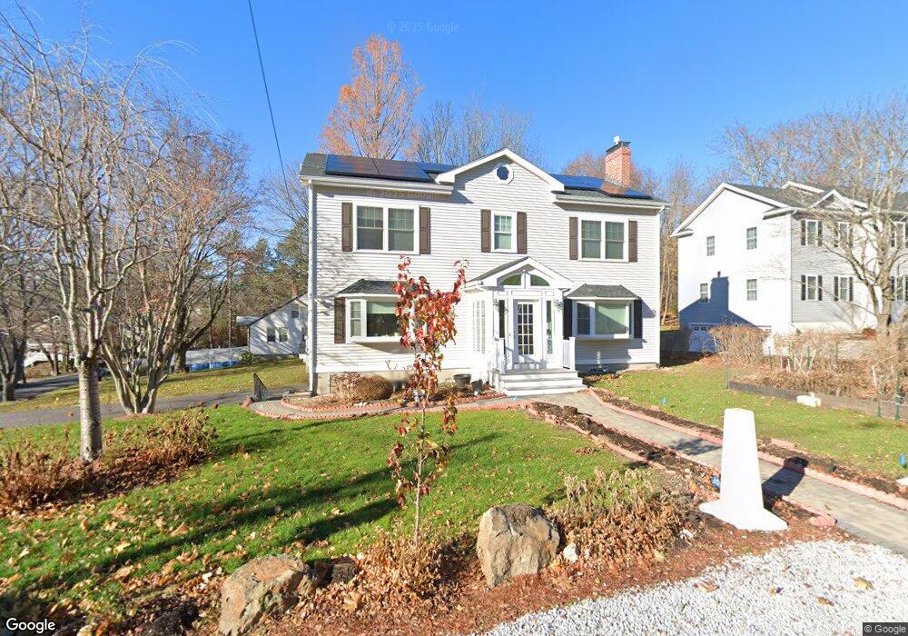 2 Ridge St, Winchester, MA 01890 - photo 1