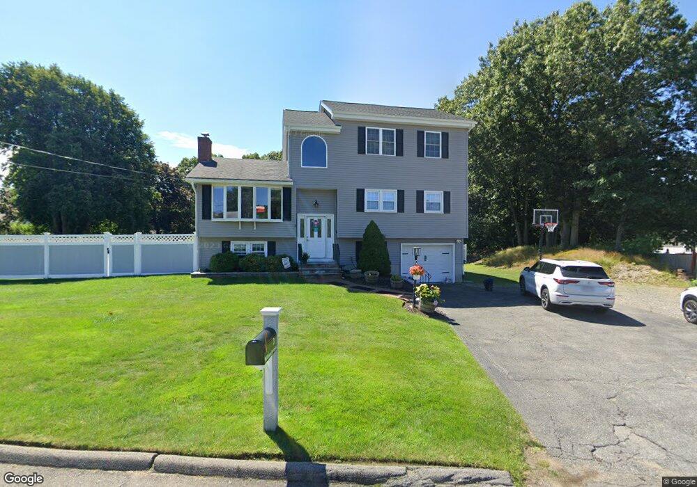 3 William Ave, Woburn, MA 01801 - photo 1