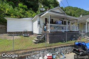 100 Beech St, Man, WV 25635