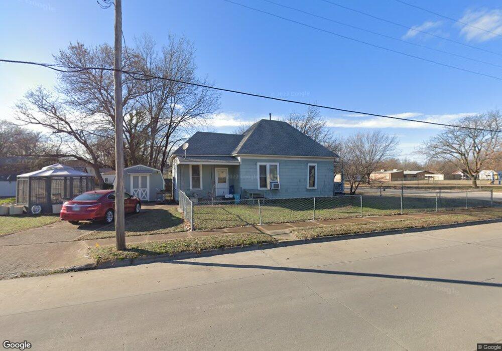2600 Stevens Ave, Parsons, KS 67357 - photo 1