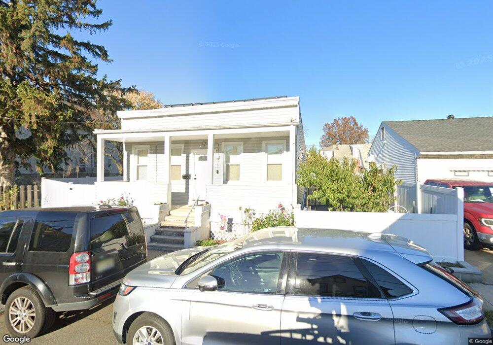 639 Dennis Place, Linden, NJ 07036 - photo 1