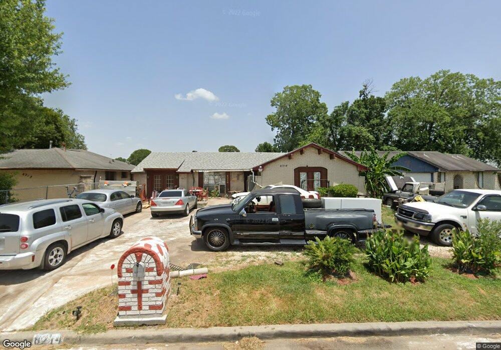 8214 Odet Ct, Houston, TX 77088 - photo 1