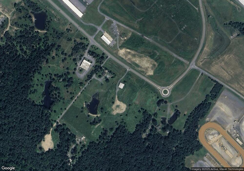 846 Airport Rd, Winchester, VA 22602 - photo 1