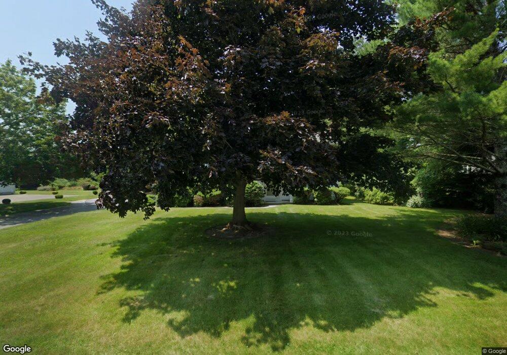 69 Tucker Ln, North Dartmouth, MA 02747 - photo 1