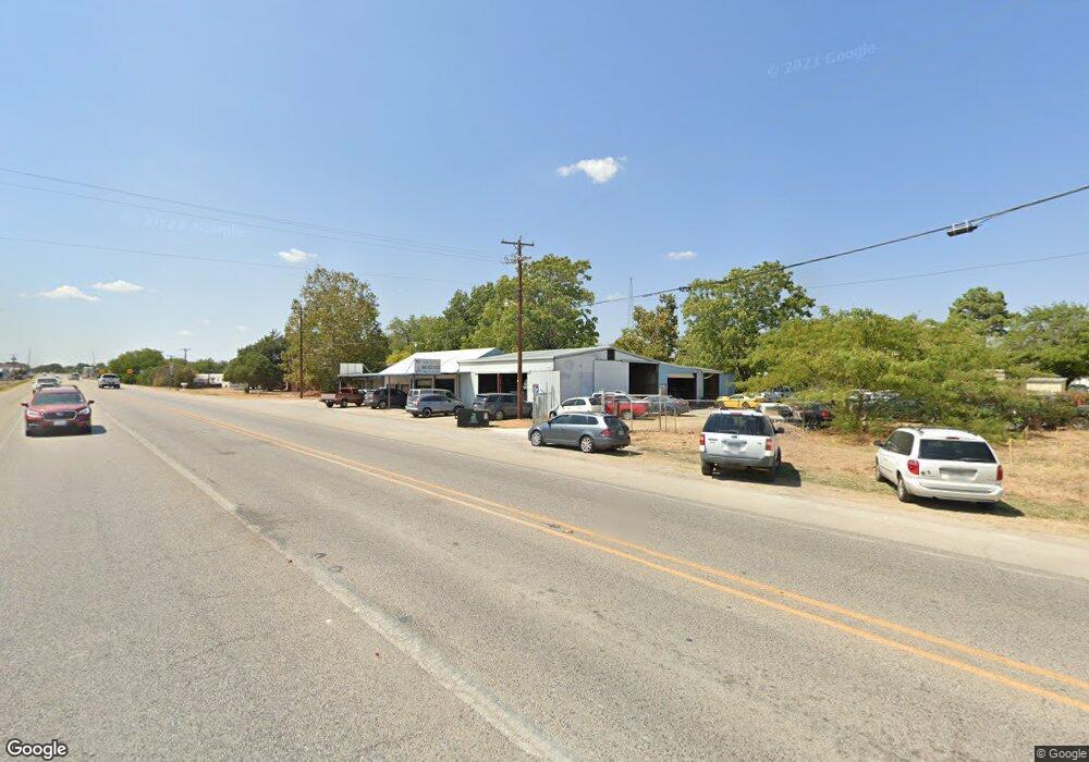 537 E Rock Island Ave, Boyd, TX 76023 - photo 1