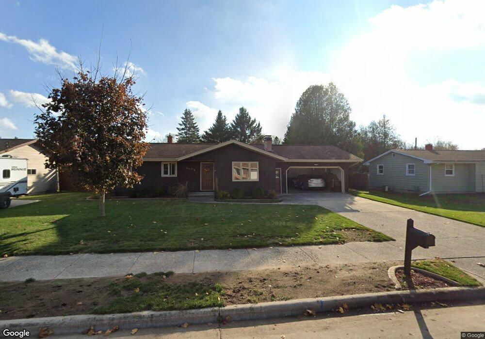 2923 38th St, Two Rivers, WI 54241 - photo 1