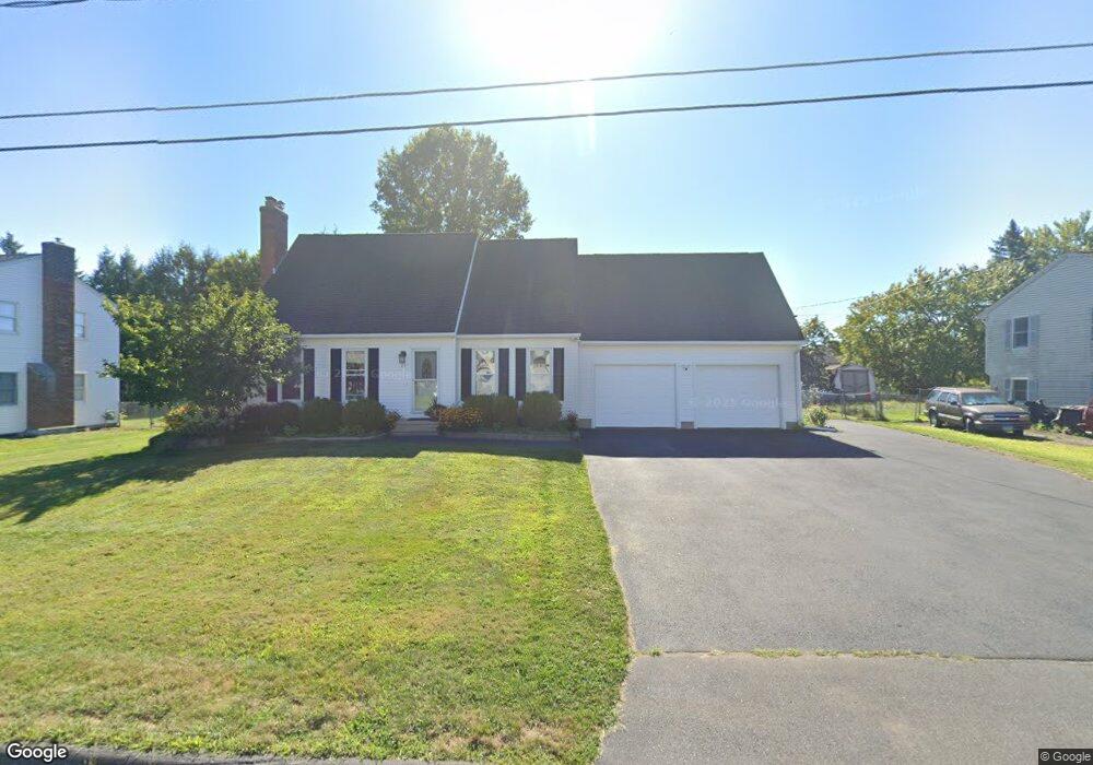 21 Renee Ln, Enfield, CT 06082 - photo 1