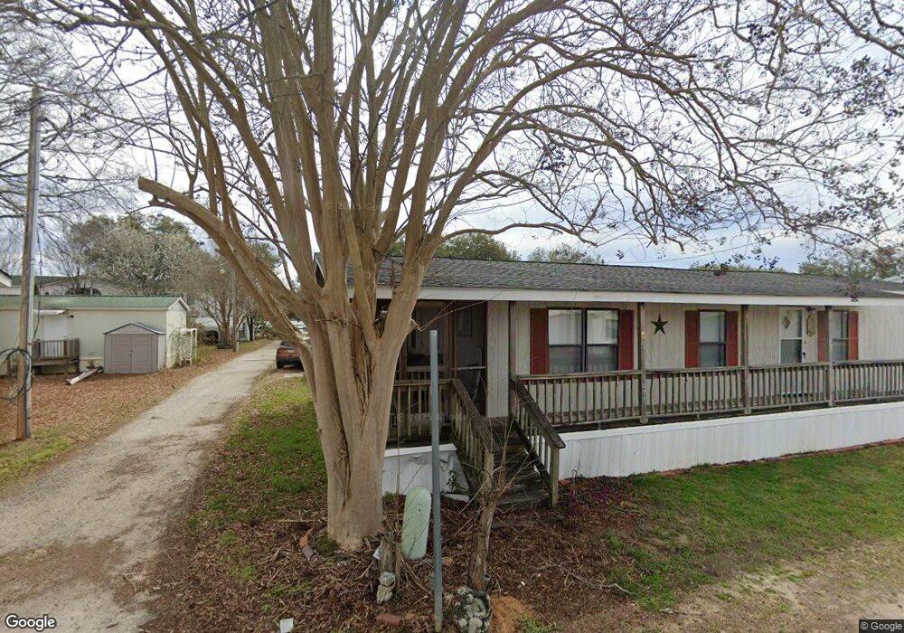 1030 Golf Cart Ln, Summerton, SC 29148 - photo 1