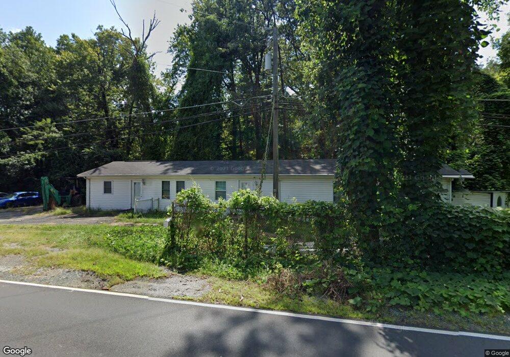 19002 Fuller Heights Rd, Triangle, VA 22172 - photo 1