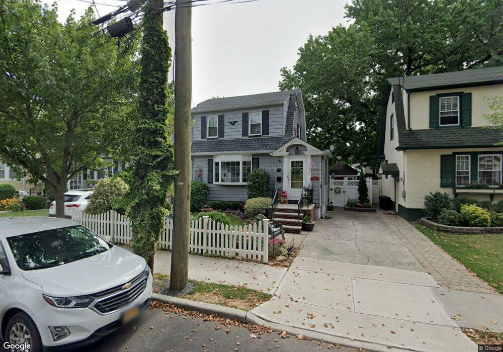 119 Dickie Ave, Staten Island, NY 10314 - photo 1