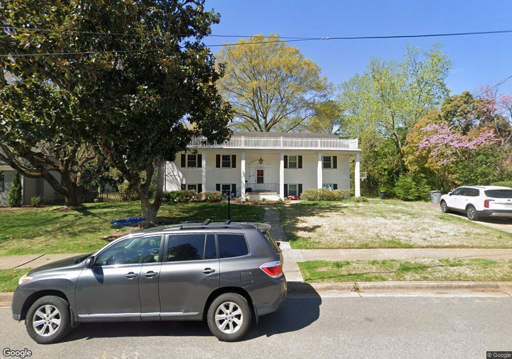 1017 Dalebrook Dr, Alexandria, VA 22308 - photo 1