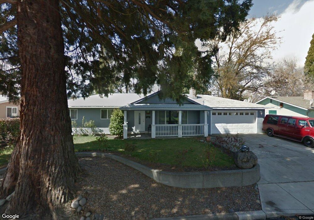 730 S 5th St, Central Point, OR 97502 - photo 1