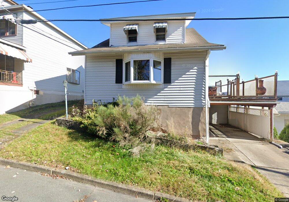 310 Center St, Nanticoke, PA 18634 - photo 1