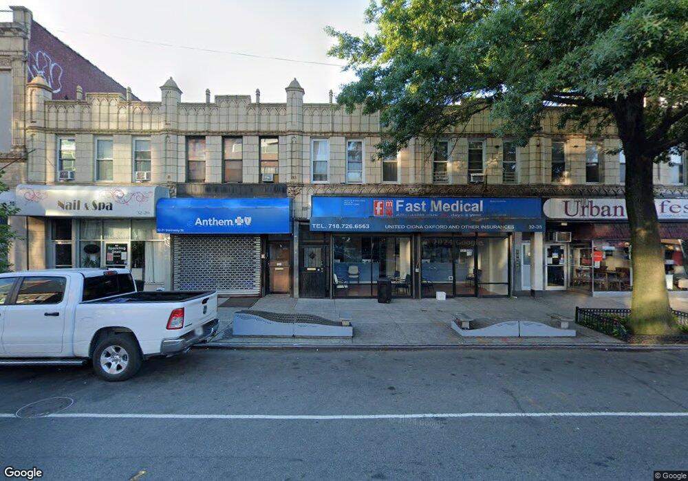 3233 Steinway St, Long Island City, NY 11103 - photo 1