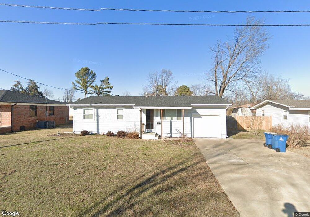 806 NW 9th St, Bentonville, AR 72712 - photo 1