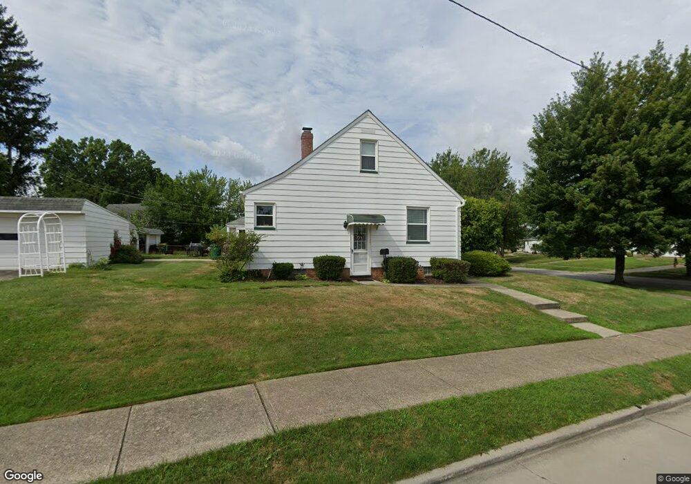 19108 Maple Heights Blvd, Maple Heights, OH 44137 - photo 1