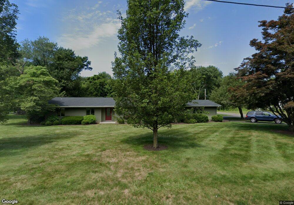 125 Wadhams Rd, Bloomfield, CT 06002 - photo 1