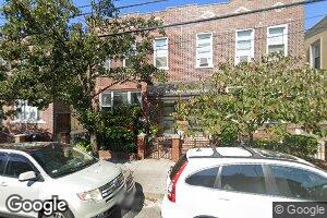 28-28 45th St Unit 2F, Queens, NY 11103