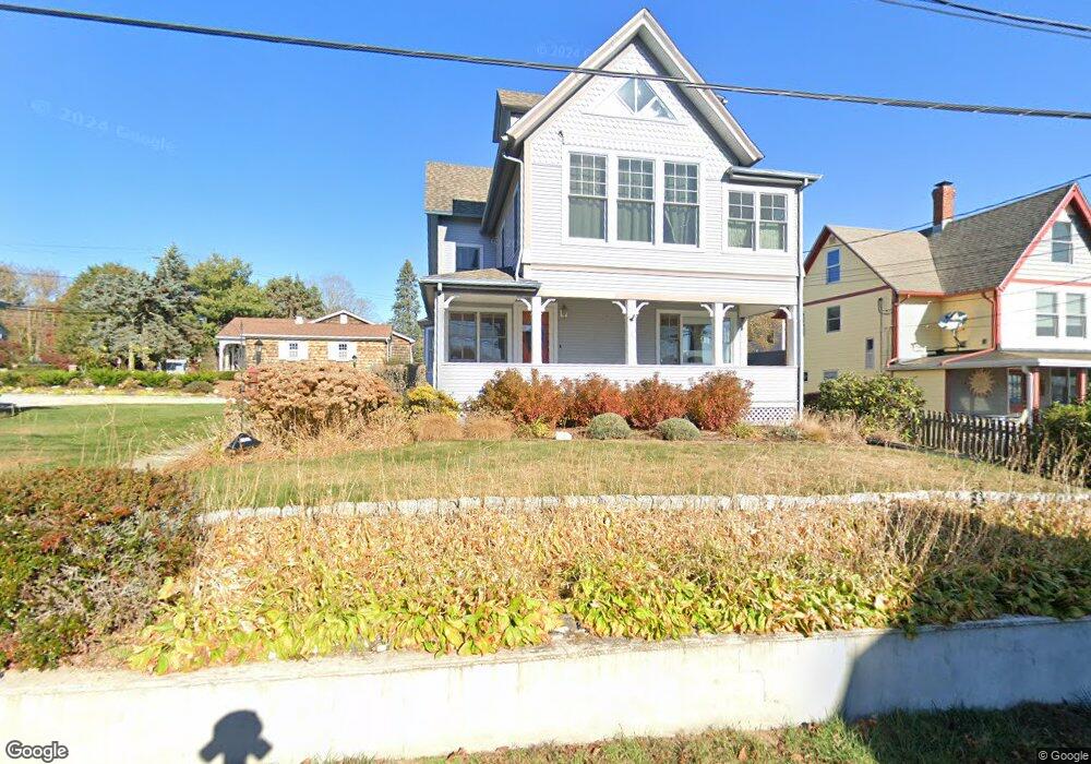 4 Hillside Ave, Niantic, CT 06357 - photo 1