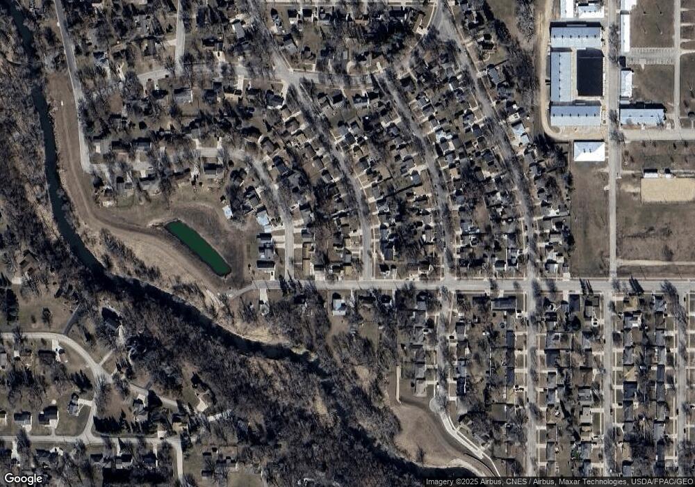 808 19th St SW, Austin, MN 55912 - photo 1