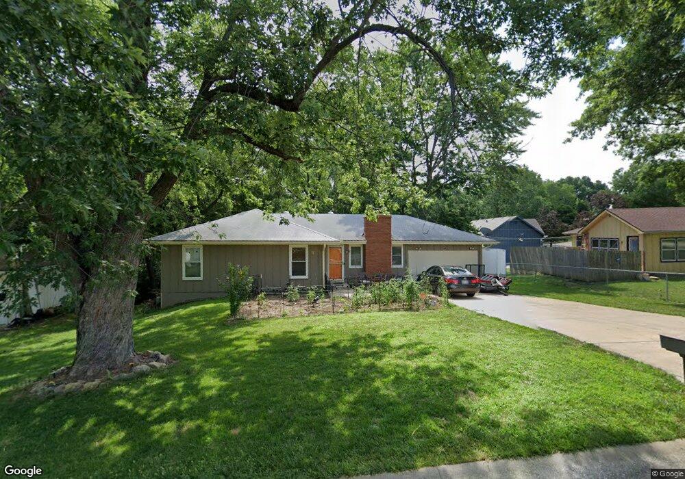 5909 Haskins St, Shawnee, KS 66216 - photo 1