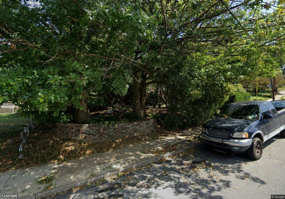 347 Westpark Ln, Clifton Heights, PA 19018 - photo 1