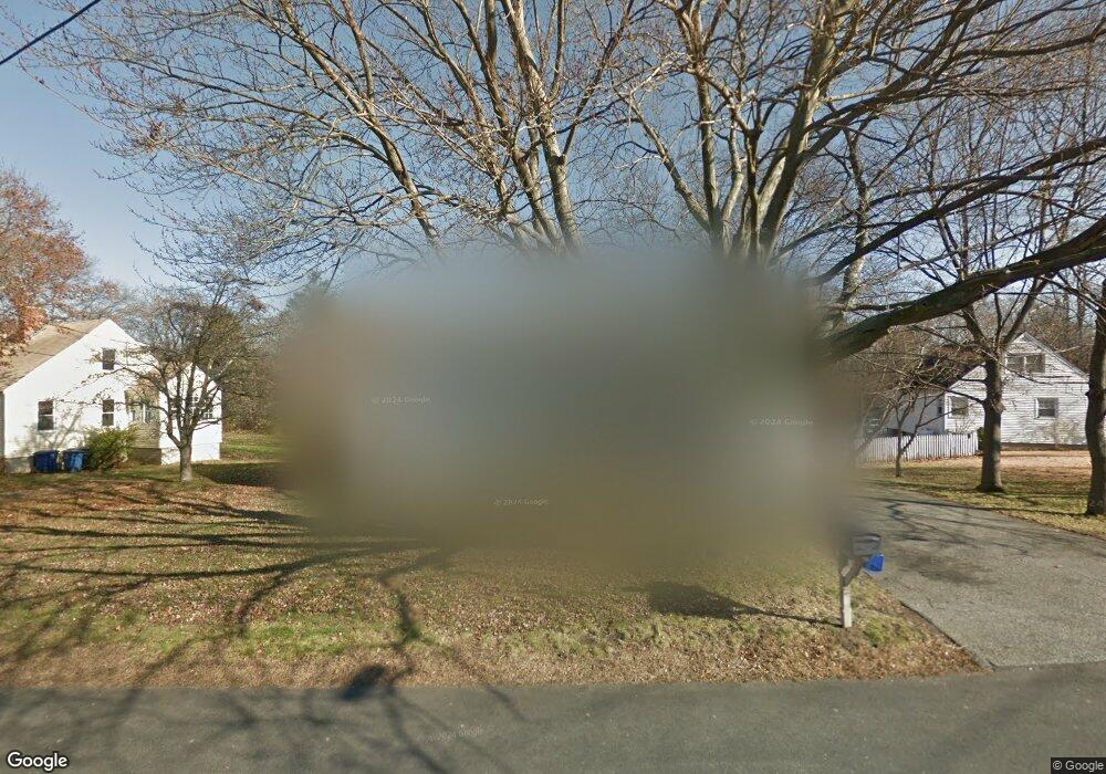 48 Travis Dr, Bridgeport, CT 06606 - photo 1