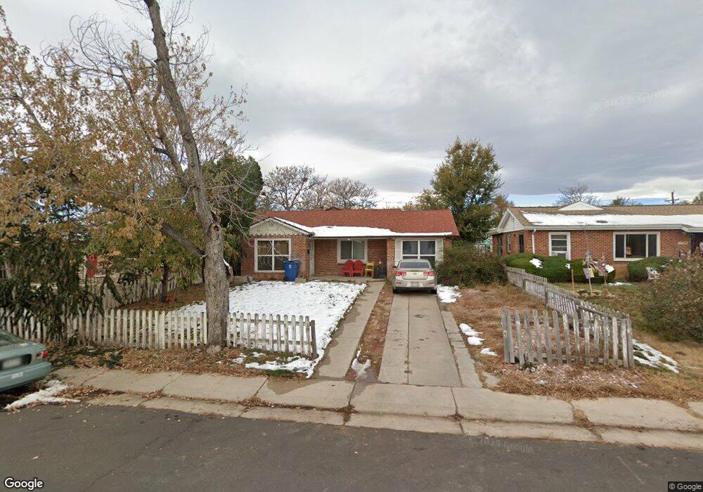 1717 Macon St, Aurora, CO 80010 - photo 1