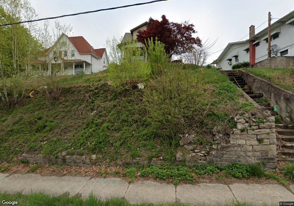 124 Main St, Peckville, PA 18452 - photo 1