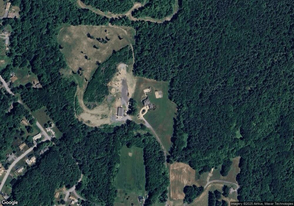 16 Fielding Place, Claremont, NH 03743 - photo 1