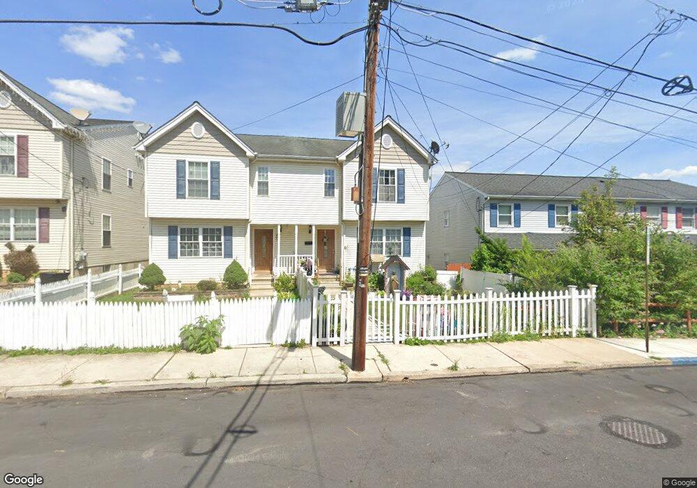 903 S Front St, Allentown, PA 18103 - photo 1