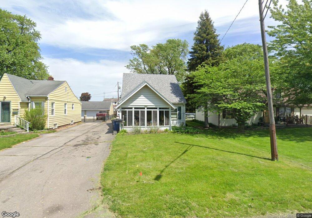 4932 Bales Rd, Toledo, OH 43613 - photo 1