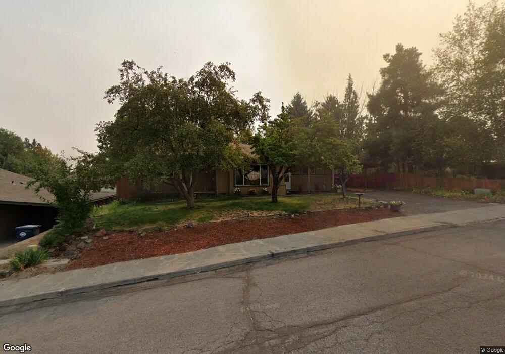 2136 NE 11th Place, Bend, OR 97701 - photo 1