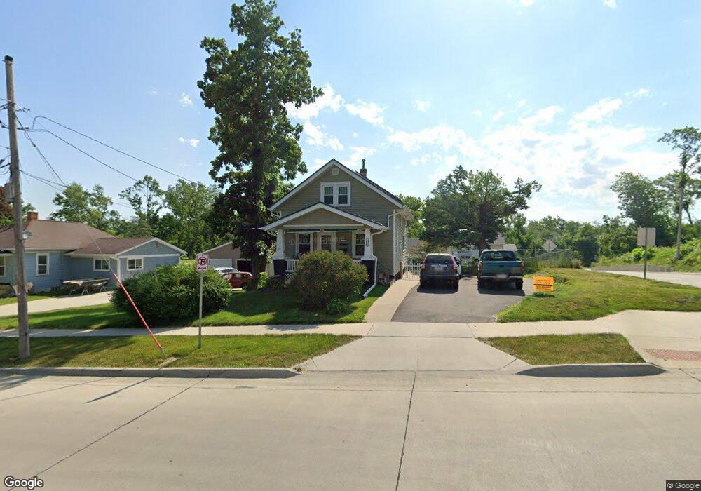 1134 19th St SE, Cedar Rapids, IA 52403 - photo 1