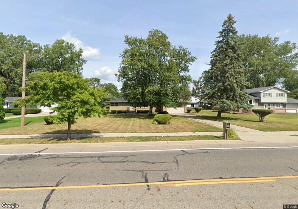 3708 W Holmes Rd, Lansing, MI 48911 - photo 1