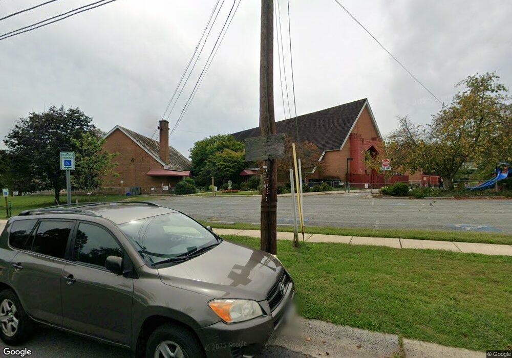 4404 Hallet St, Rockville, MD 20853 - photo 1