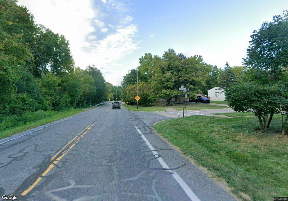 8539 Greenbrier, Olmsted Falls, OH - photo 1