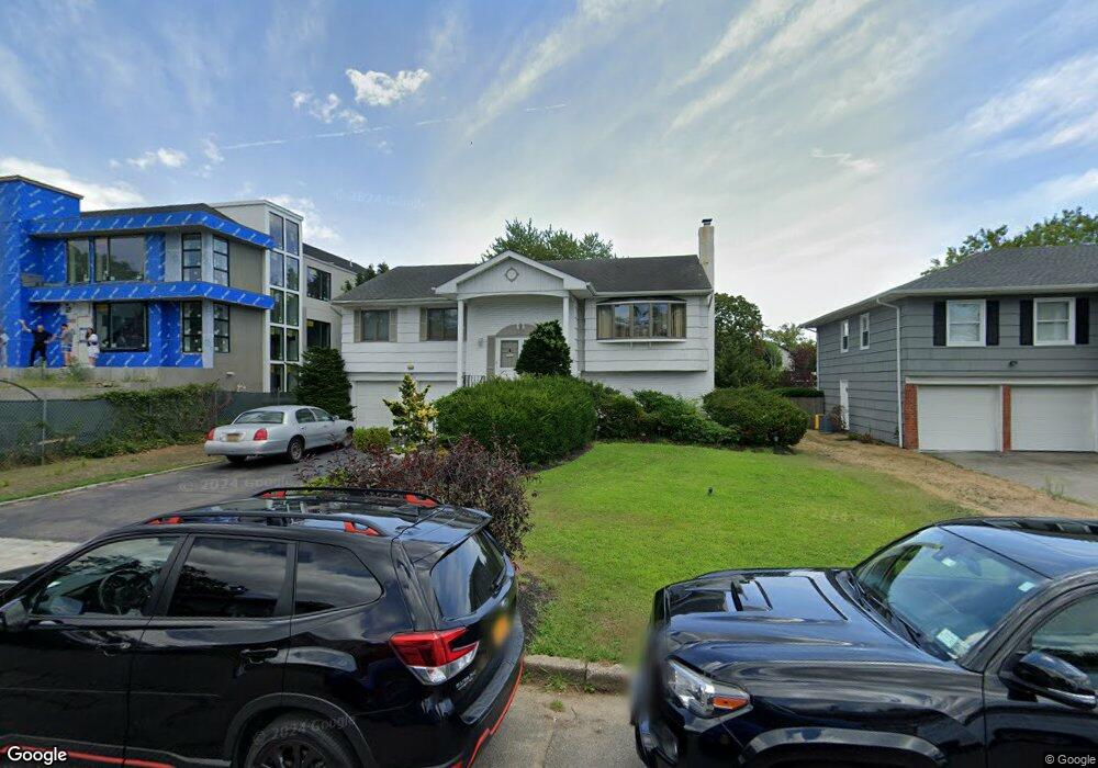 223 Juniper Cir S, Lawrence, NY 11559 - photo 1